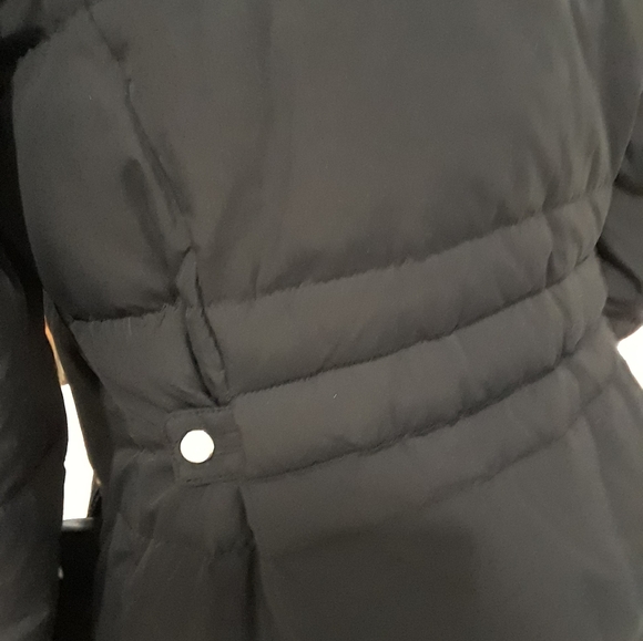 Ralph Lauren puffer down coat with hood.  XS. Great preloved condition - Picture 9 of 13